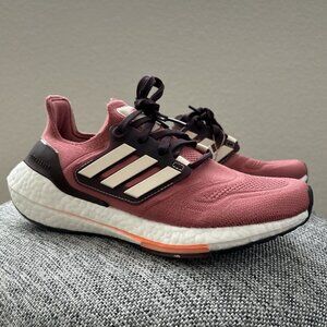 Adidas UltraBoost 22 Wonder Red Shadow Maroon Womens Shoes GX6670 Size 5.5